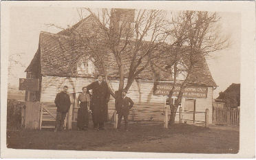 Frederick Kempster standing outside The Kings Head pub in Landermere